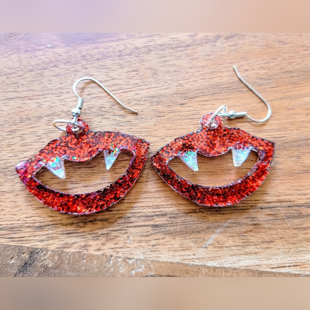 Resin Vampire Fangs Glitter Earrings - Picture 2 of 6